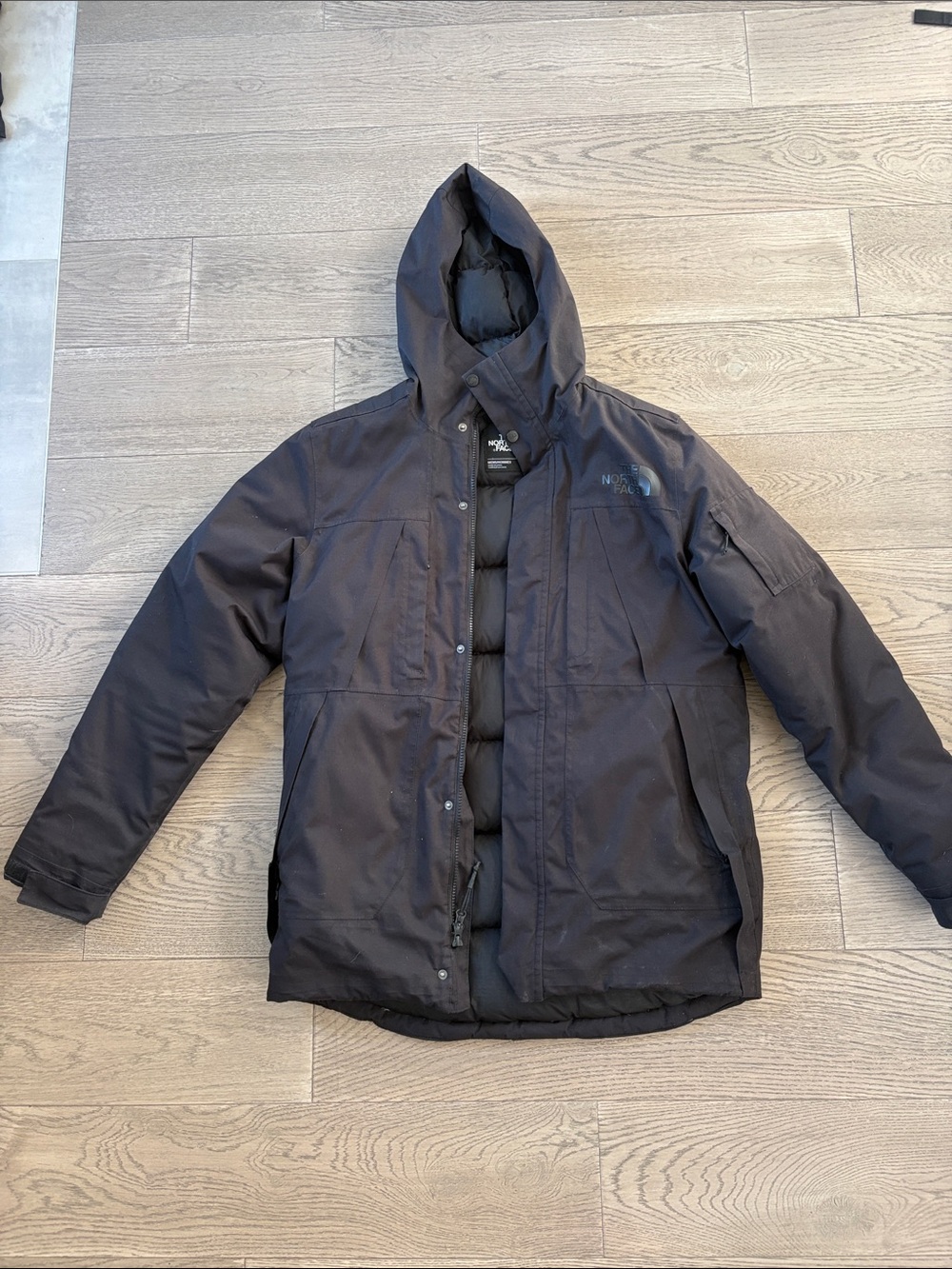The North Face Men’s Hooded Puffer Jacket - Black